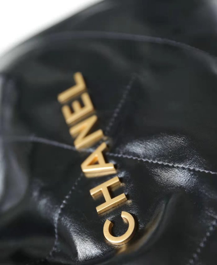 Chanel 22 Medium - Image 17